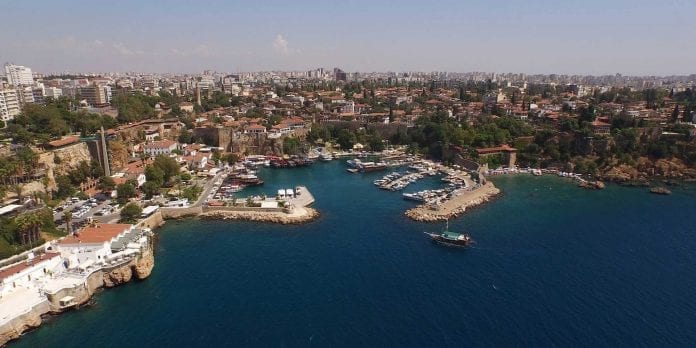 Yabancıya Konut Satışında Antalya İstanbul'u Solladı Yabancıya Konut Satışında Antalya İstanbul'u Solladı
