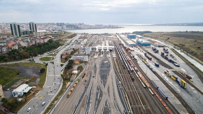 Gebze-Halkalı Marmaray Hattı İçin Geri Sayım Başladı Gebze-Halkalı Marmaray Hattı İçin Geri Sayım Başladı