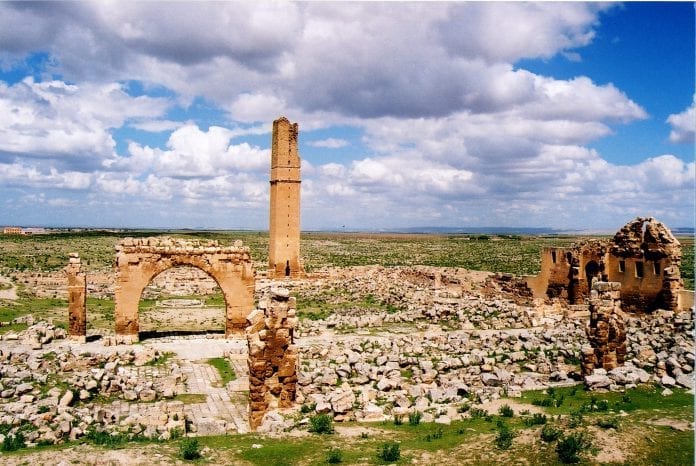Tarihi Cami Asırlar Sonra İbadete Açılacak Tarihi Cami Asırlar Sonra İbadete Açılacak