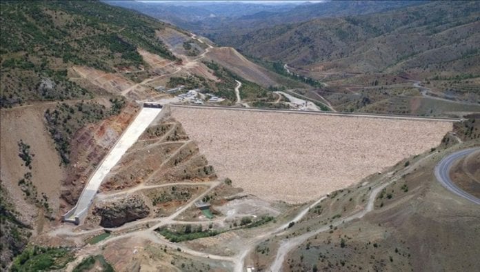 Konya Ovası'nda 190 Bin 850 Dekar Arazi Suya Kavuşacak Konya Ovası'nda 190 Bin 850 Dekar Arazi Suya Kavuşacak