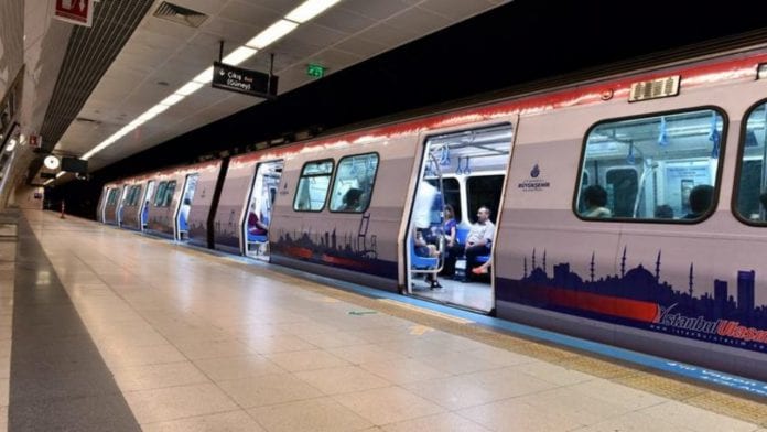 Bakan Tarih Verip Duyurdu! İstanbul'a İki Yeni Metro Geliyor Bakan Tarih Verip Duyurdu! İstanbul'a İki Yeni Metro Geliyor