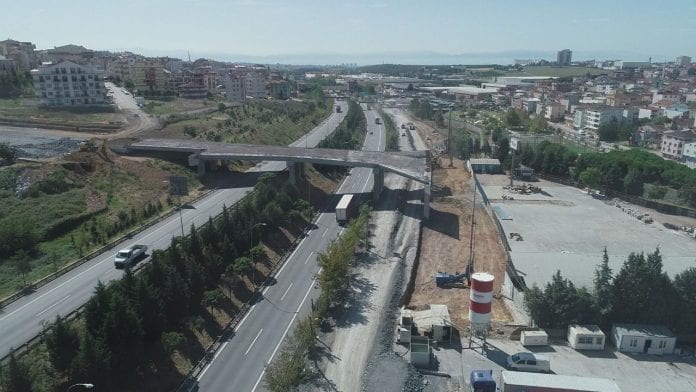 Bağlantı Yolu İstanbul'a Ulaşımı Kolaylaştıracak Bağlantı Yolu İstanbul'a Ulaşımı Kolaylaştıracak