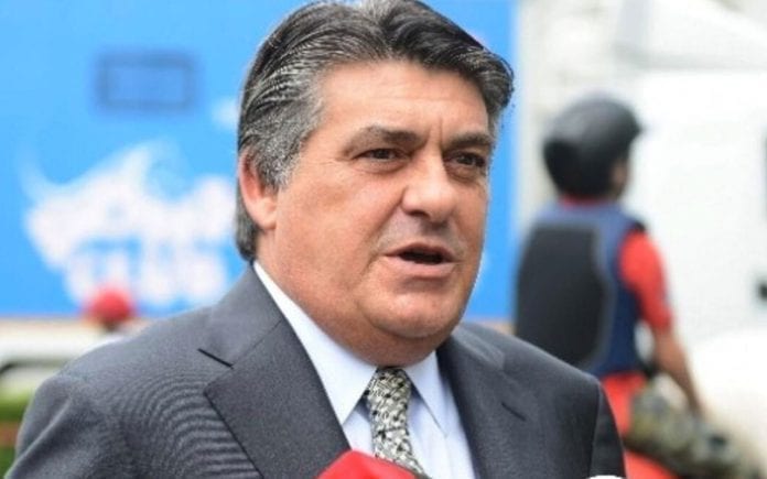 Serdal Adalı, Adana'dan Sonra İzmir'e Otel Yapacak Serdal Adalı, Adana'dan Sonra İzmir'e Otel Yapacak