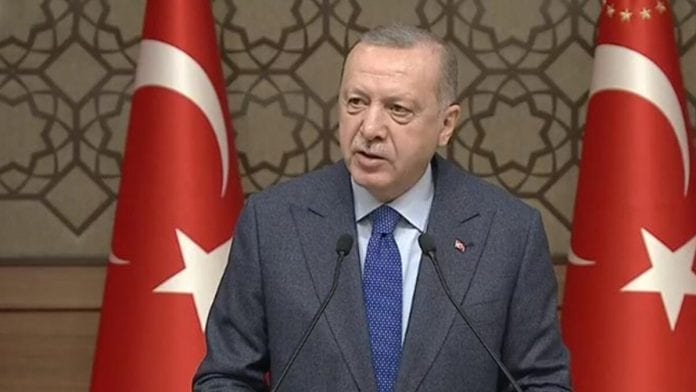 Evi Olmayan Dar Gelirliye, Asgari Ücretli Çalışana 100 Bin Sosyal Konut Müjdesi: Aylık 894 TL Taksitle Ev Sahibi Olma Fırsatı! Evi Olmayan Dar Gelirliye, Asgari Ücretli Çalışana 100 Bin Sosyal Konut Müjdesi: Aylık 894 TL Taksitle Ev Sahibi Olma Fırsatı!