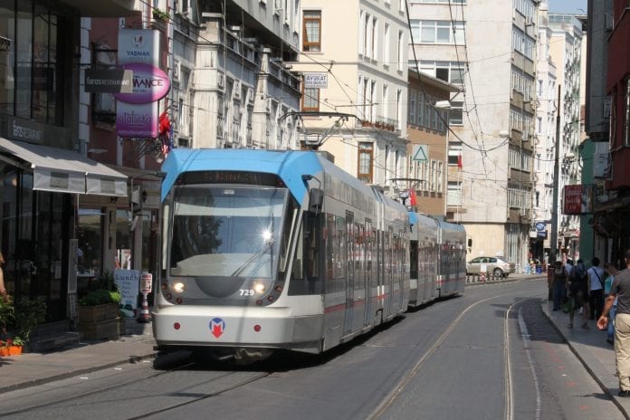Eminönü-Alibeyköy Tramvayı Yıl Sonuna Yetişecek! Eminönü-Alibeyköy Tramvayı Yıl Sonuna Yetişecek!