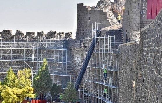 Diyarbakır Surları Restore Edilerek Turizme Kazandırılacak! Diyarbakır Surları Restore Edilerek Turizme Kazandırılacak!
