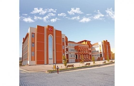 Hasar Gören Okullar Yeniden İnşa Edilecek Hasar Gören Okullar Yeniden İnşa Edilecek